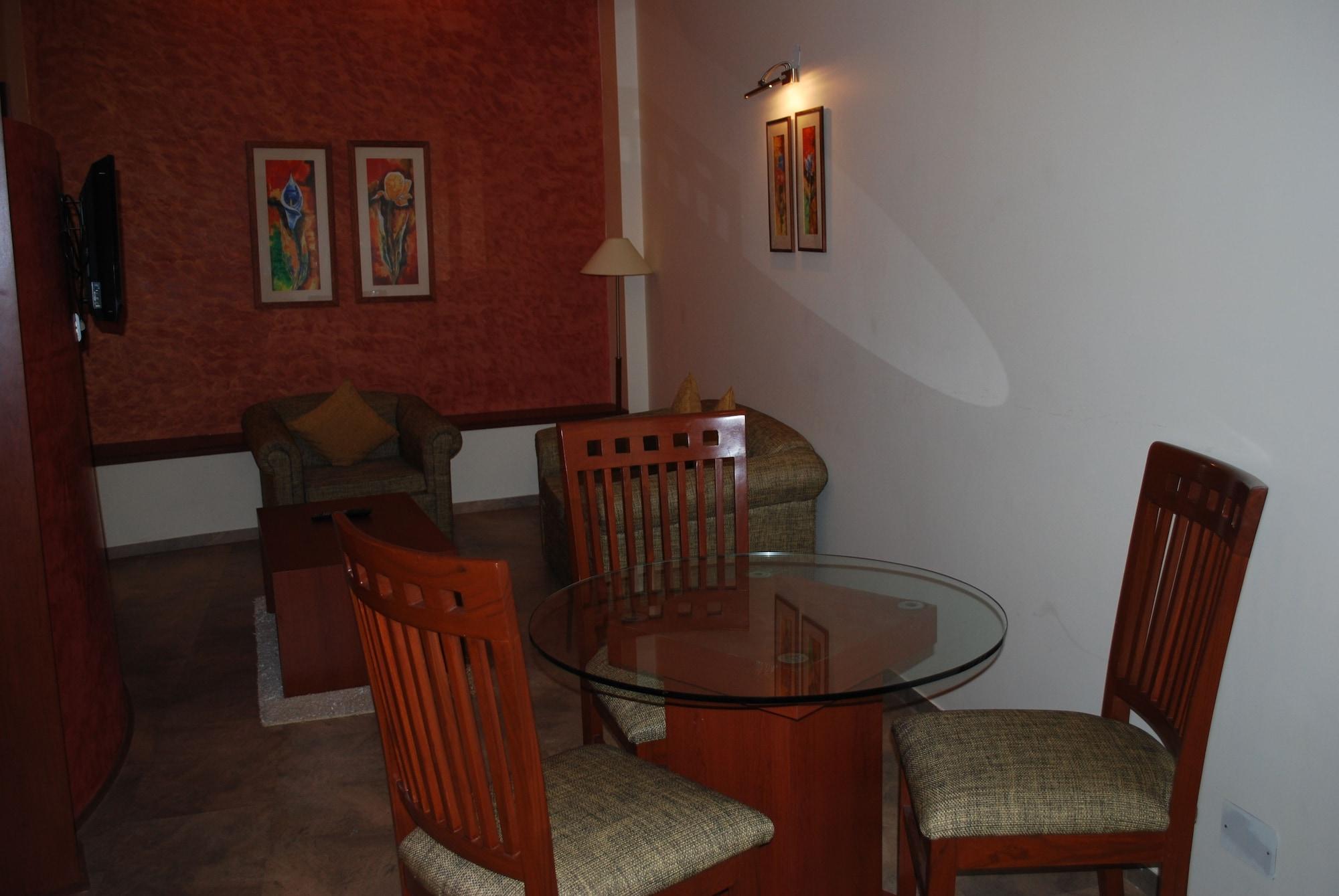 Отель K C Residency Katra Экстерьер фото