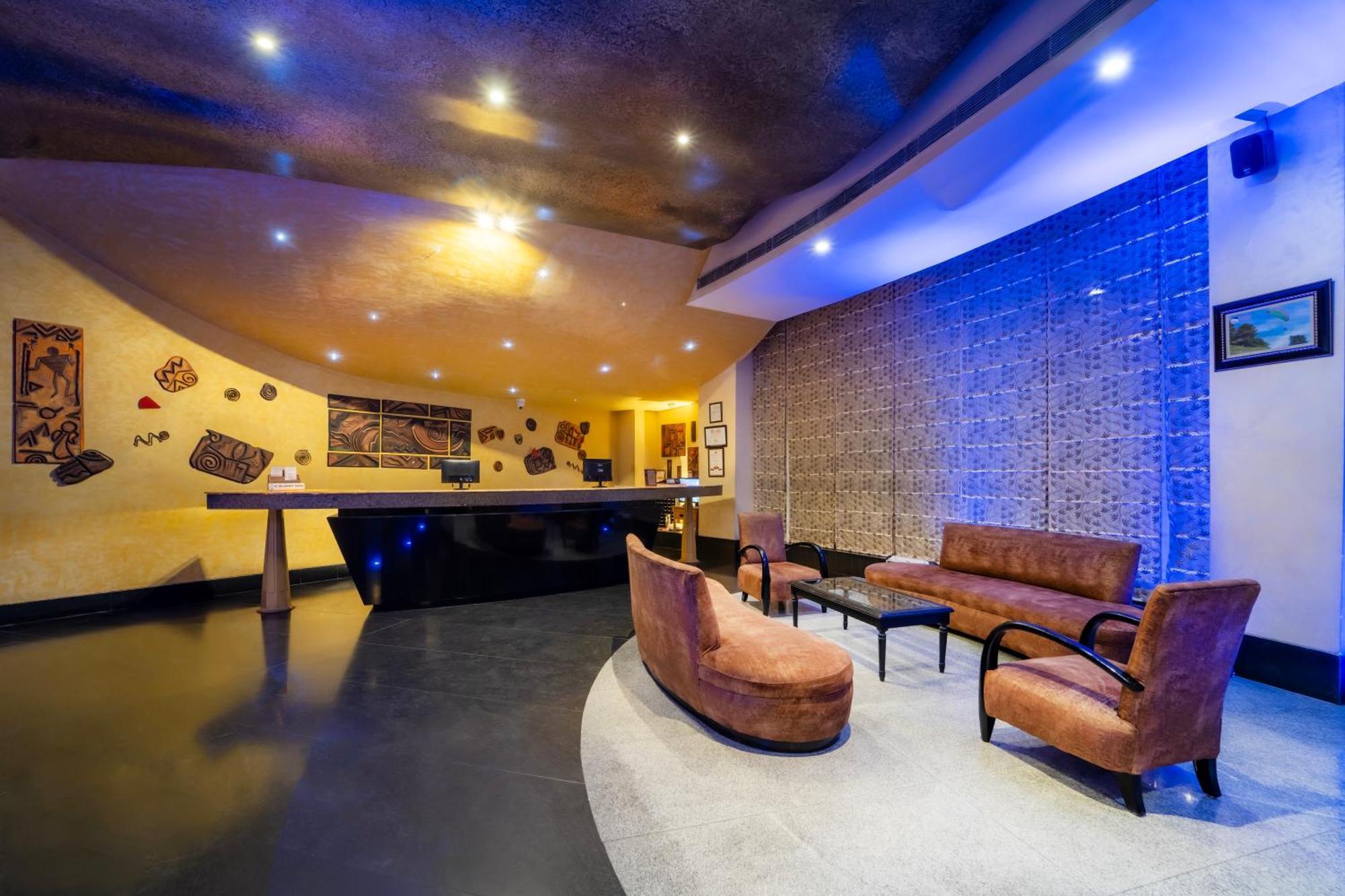 Отель K C Residency Katra Экстерьер фото