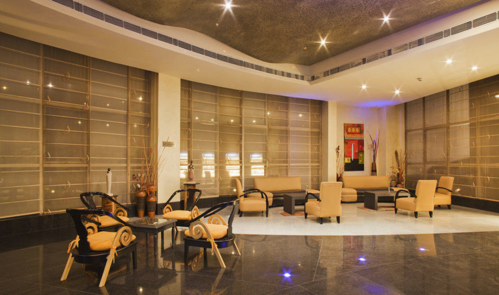 Отель K C Residency Katra Экстерьер фото